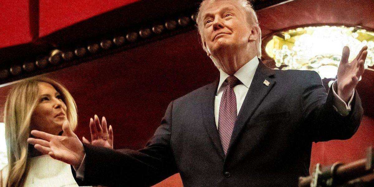 image for Journalist detained for booing Trump at Kennedy Center Chicago performance