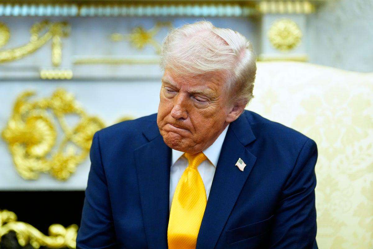 image for Trump promised mass pardons for his top aides before he leaves office: report