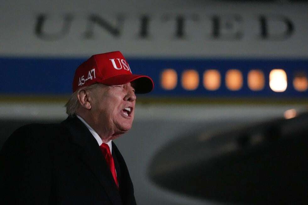 image for Pope Leo says he does not fear Trump, citing Gospel as he pushes back in feud over Iran war