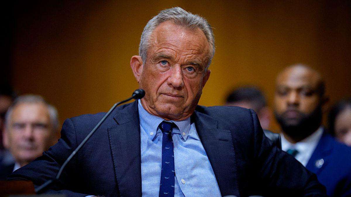 image for RFK Jr cut off dead raccoon's penis on family vacation 'to study later'