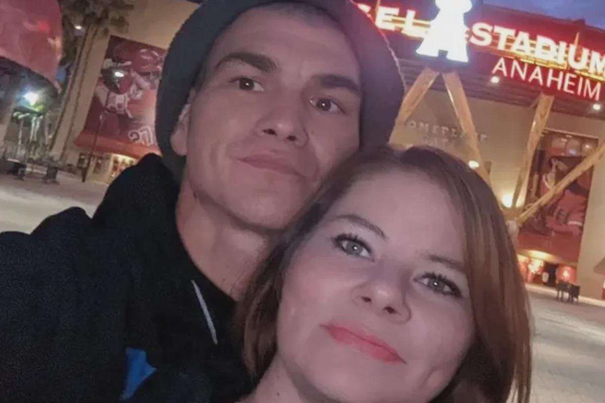 image for Dad of three suffers burns to 90% of his body after ‘bursting into flames’ near California mall