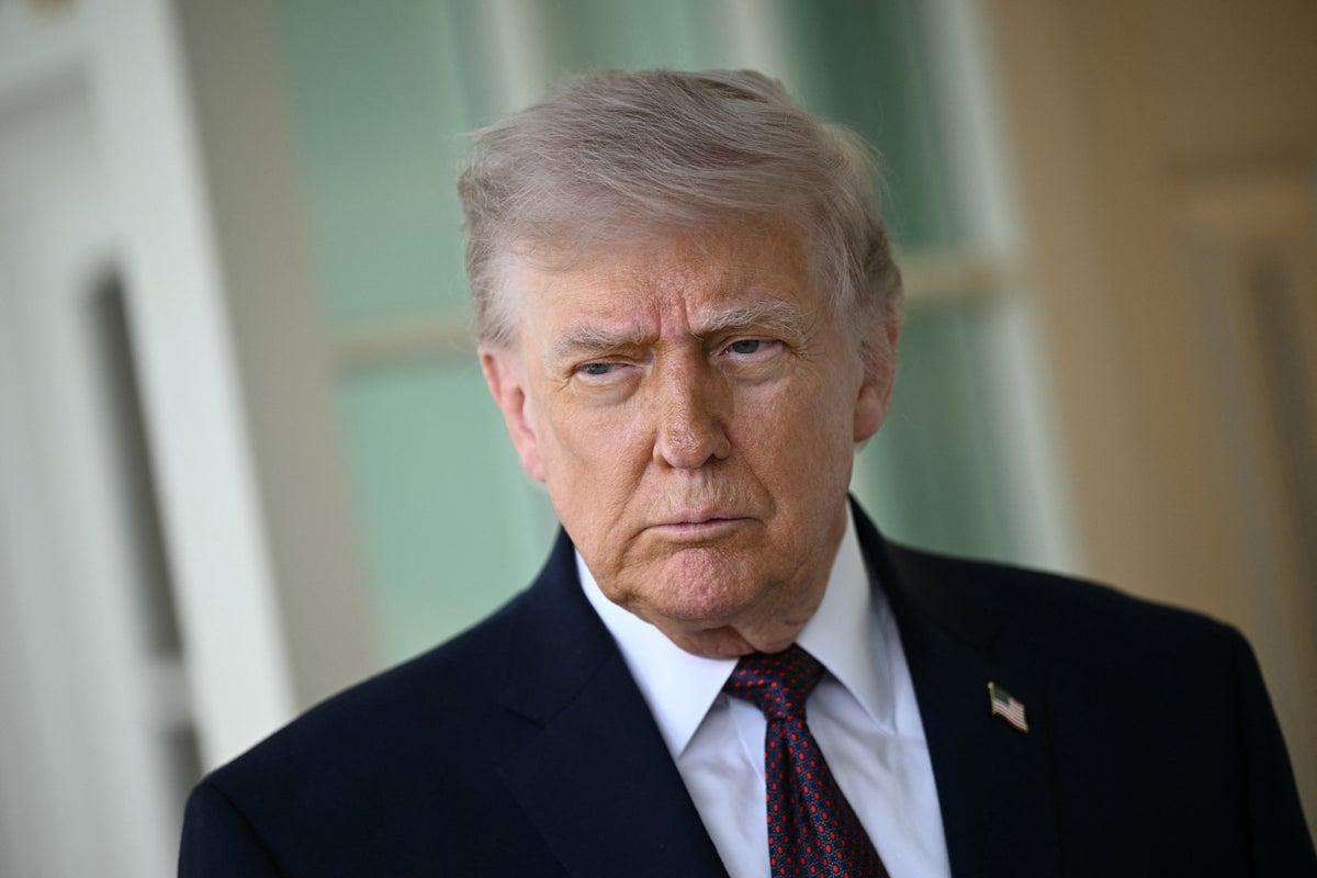 image for Iran-US war latest: White House denies it requested ceasefire extension as Tehran makes fresh shipping threat