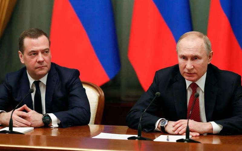 image for Russia issues bomb threat to four UK locations including London, Suffolk and Leicester
