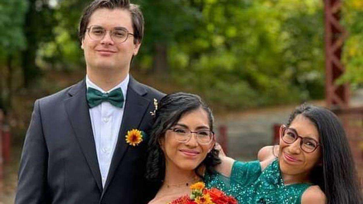image for Conjoined twins reveal future baby plans as one marries and other stays single