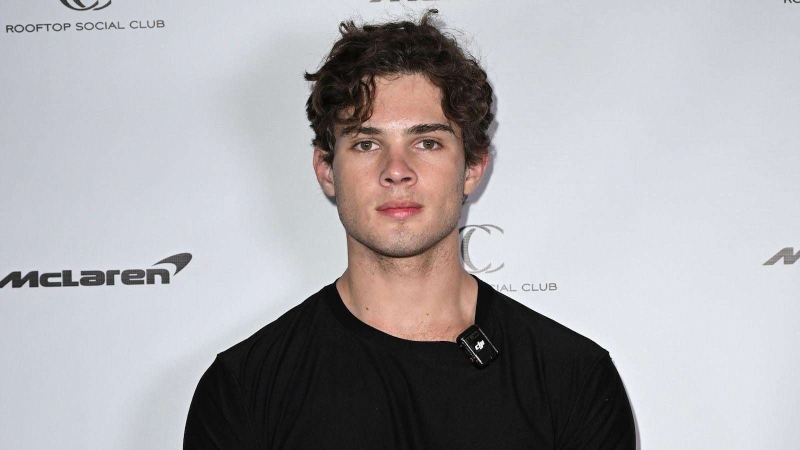 image for 'Looksmaxxing' influencer Clavicular charged after allegedly shooting at alligator