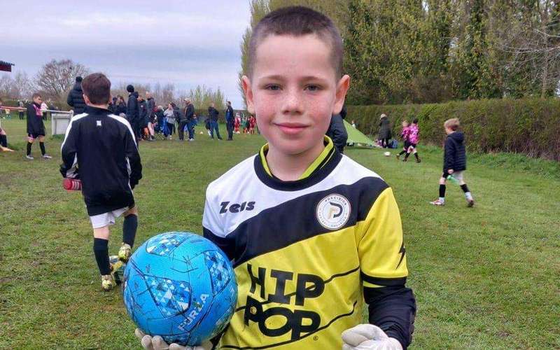 image for Boy, 8, stops Jet2 plane from emergency diversion by what he told unruly passenger