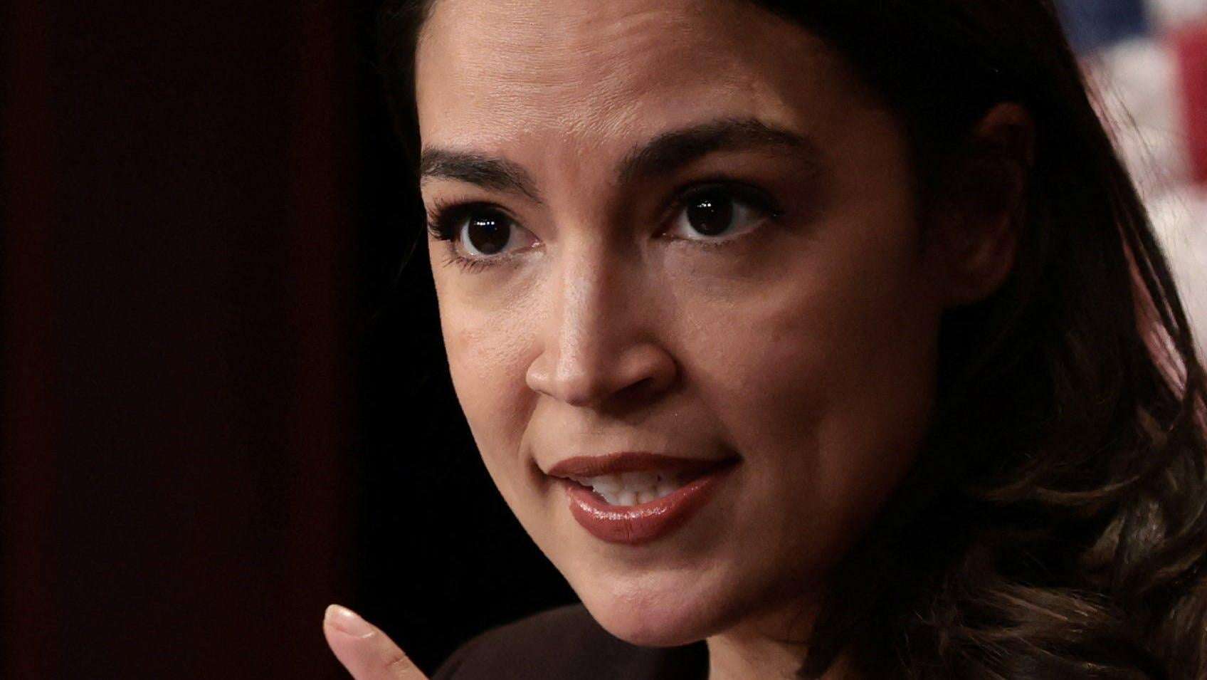image for AOC: You can’t ‘earn’ a billion dollars