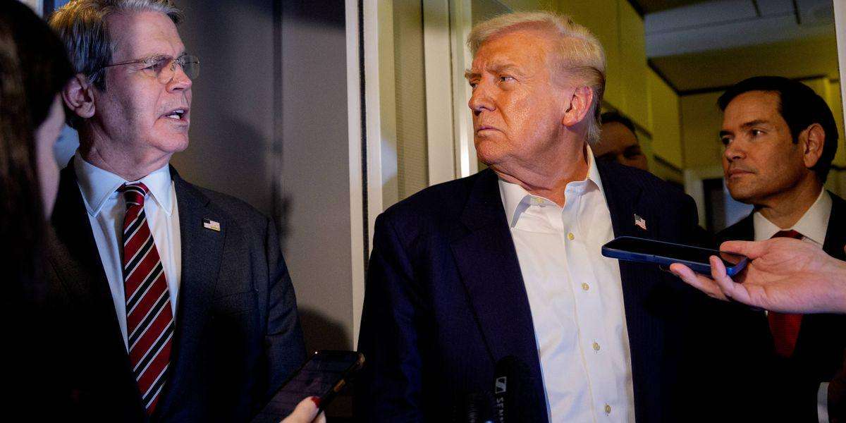 image for 'A $1,700,000,000 Fraud on the American Taxpayer': Trump to Drop IRS Suit in Exchange for MAGA Slush Fund