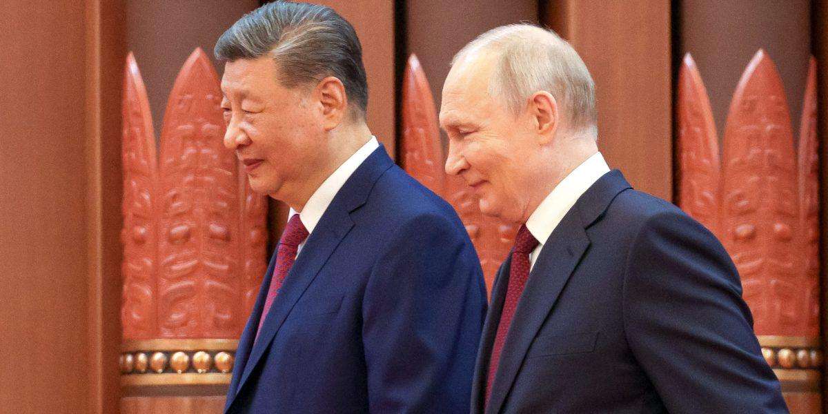 image for Days after Trump flies out of Beijing, Xi and Putin hail the best friendship in their history