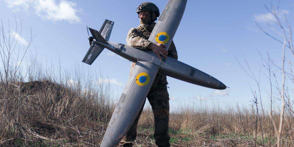 image for Russia warns war costs are ravaging its finances as Ukrainian 'drone overmatch' halts Putin's forces