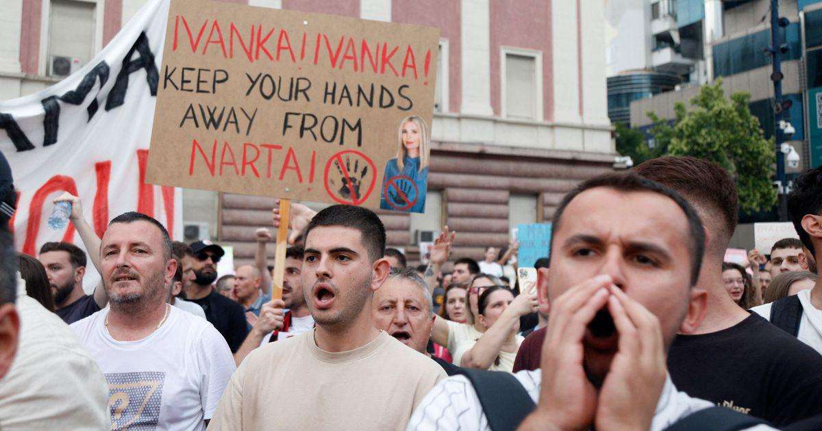 image for Poor Ivanka Can’t Build $1.4 Billion Island Resort in Peace