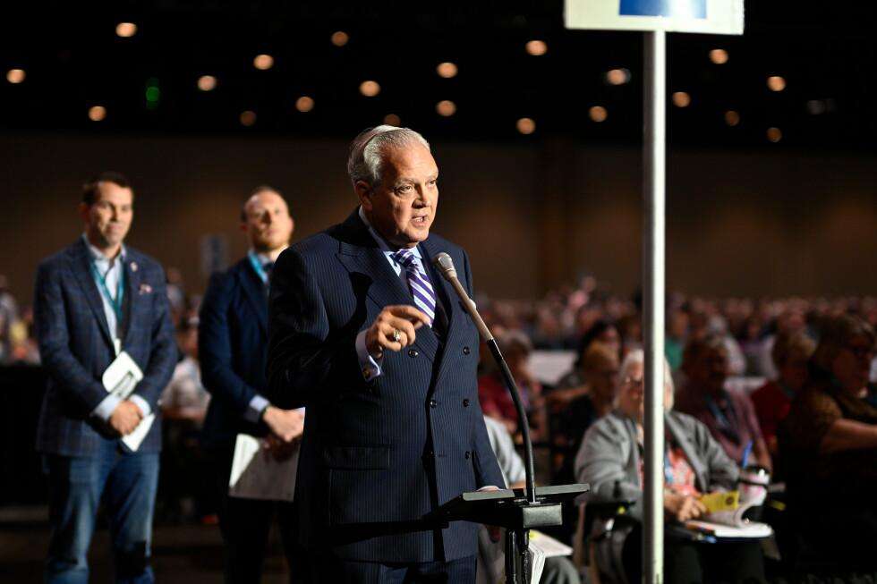 image for Southern Baptists vote to advance a formal ban on churches with women pastors