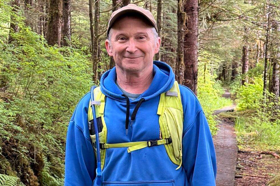 image for Challenger with same name as US Sen. Dan Sullivan is ineligible for Alaska ballot, official says