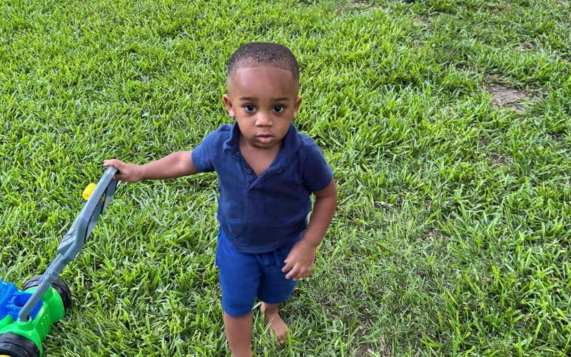 image for Officer involved in shooting outside Walmart that killed 1-year-old boy placed on leave