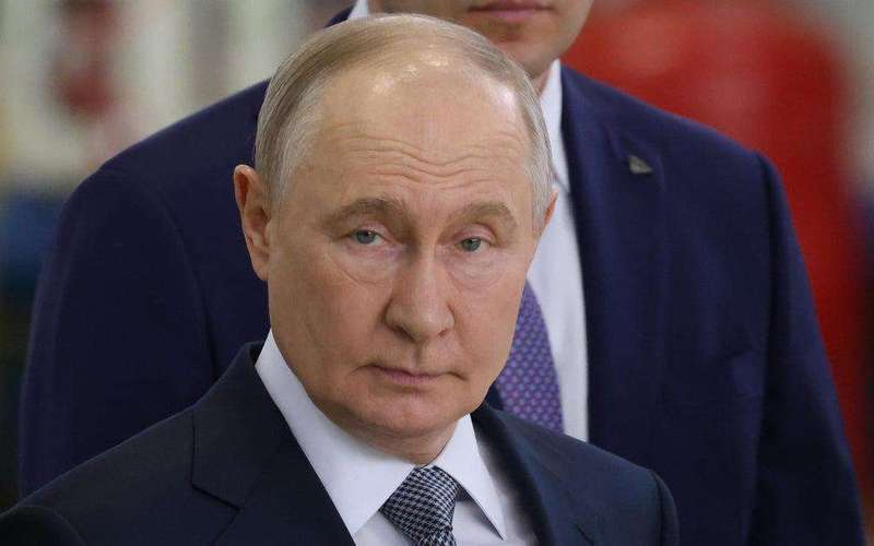image for Putin says Ukrainian strikes on infrastructure causing "problems" for Russia
