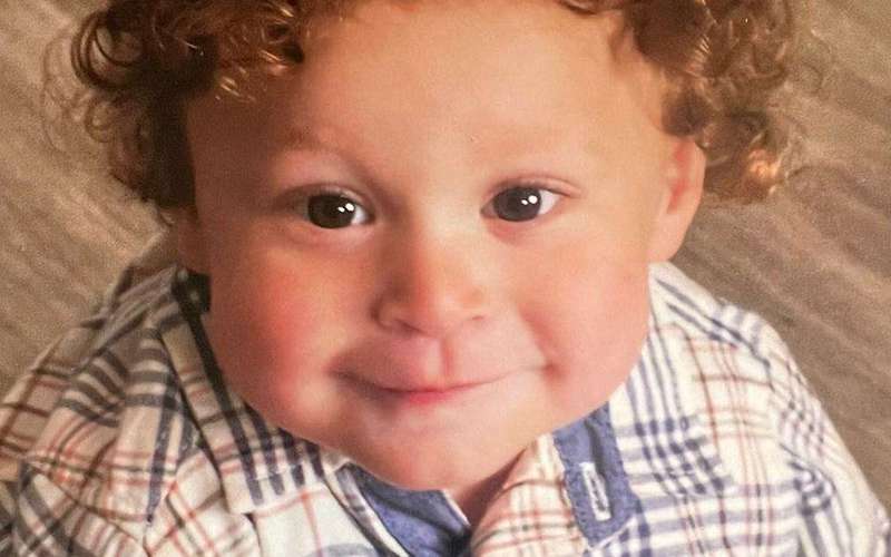 image for Arizona toddler declared dead was found alive in the morgue
