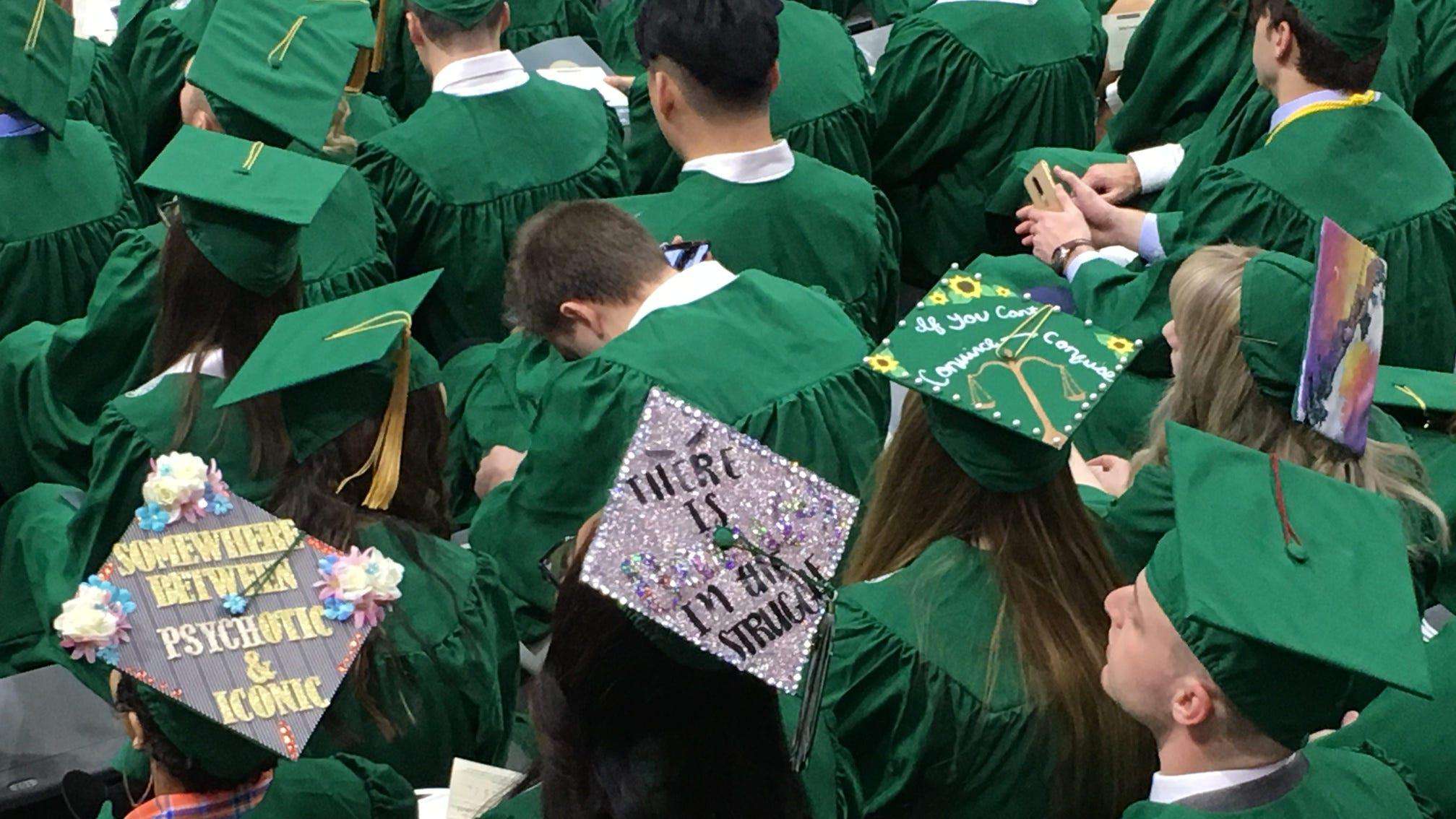 image for US dubs theology students as nonprofessional, limits loan amounts