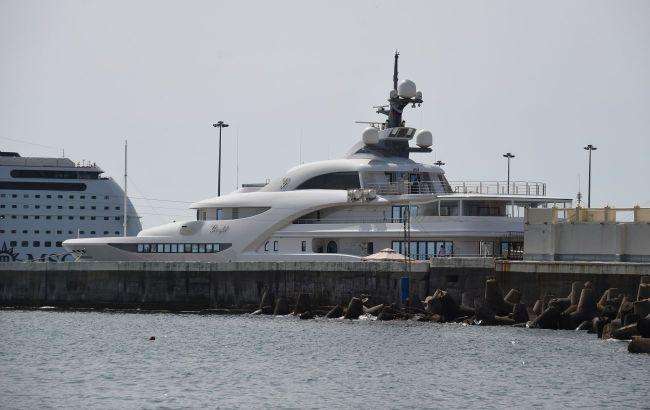 image for Putin's yacht heads to the Arctic to dodge Ukrainian drone threat