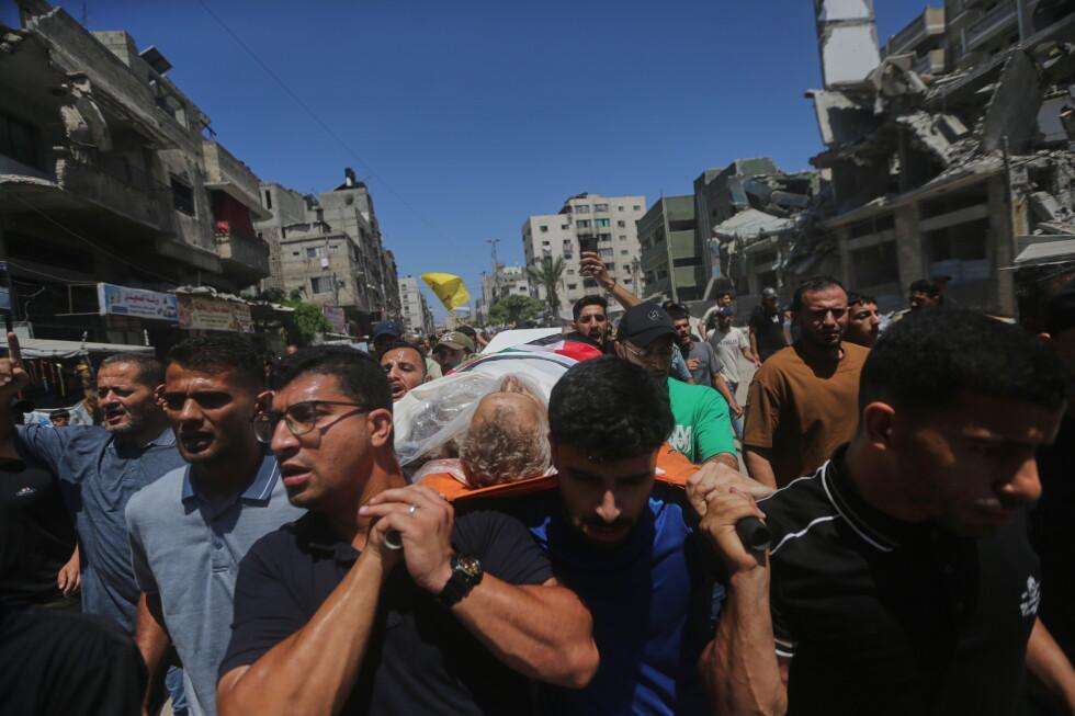 image for Israeli strike kills World Cup screening organizer in Gaza just before kickoff