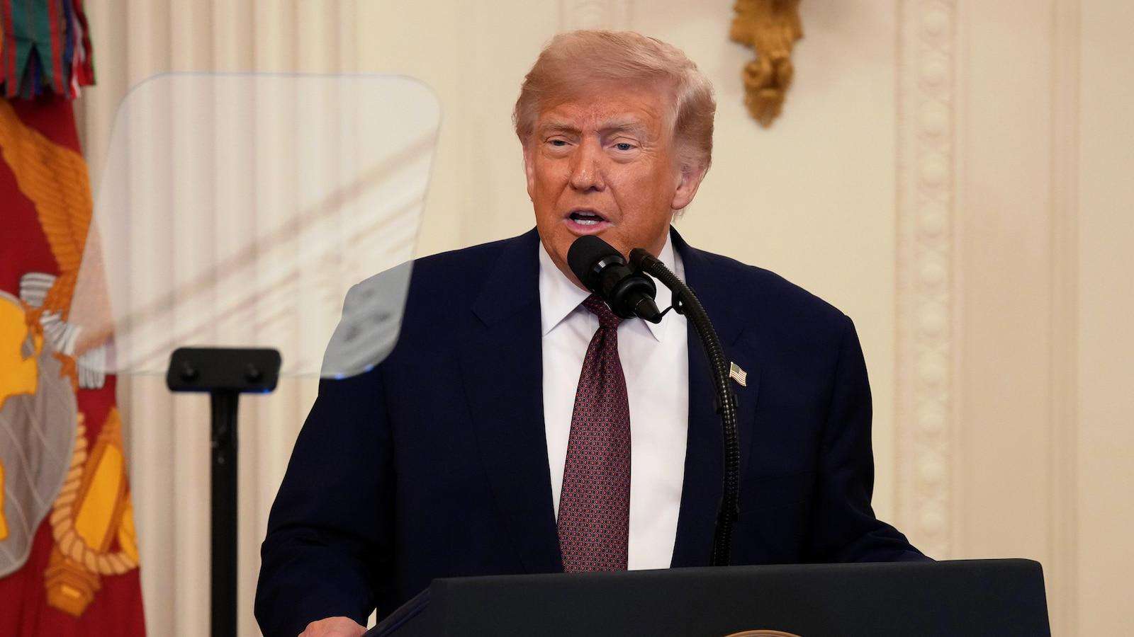 image for White House teleprompter operator made more than $100K betting on Trump's speeches: Sources