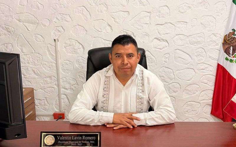 image for Mexico mayor killed in town hall months after surviving assassination attempt