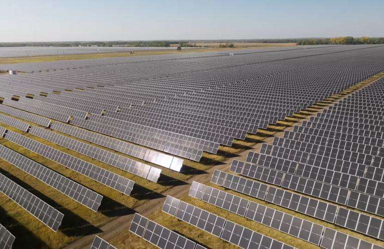 image for Minnesota solar project set to replace retiring coal plant reaches 710 MW